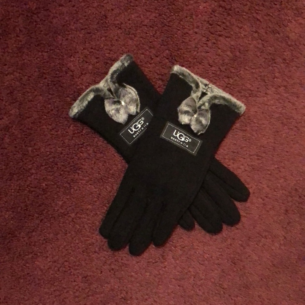 NEW❣️  Black Bowtie  gloves